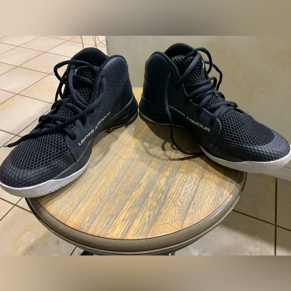 ‼️‼️‼️Under Armour Basketball Shoes🏀🏀‼️‼️